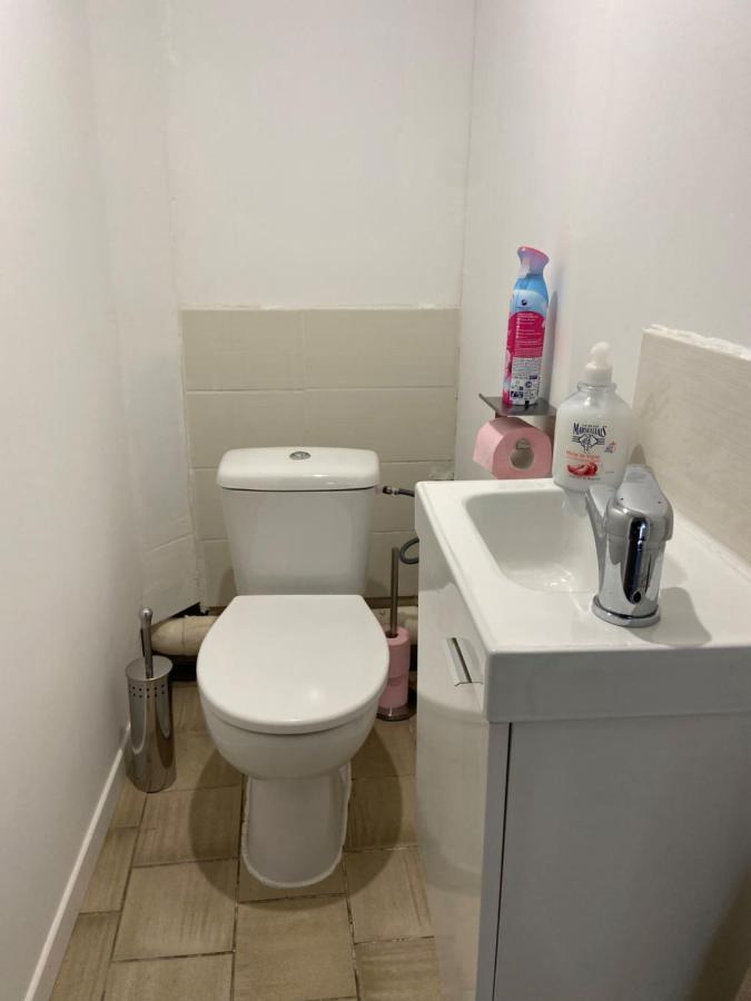 La Galerie, Proche Aeroport Apartment Tille Ngoại thất bức ảnh
