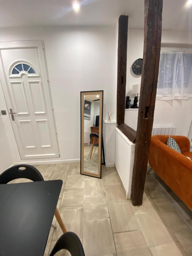 La Galerie, Proche Aeroport Apartment Tille Ngoại thất bức ảnh